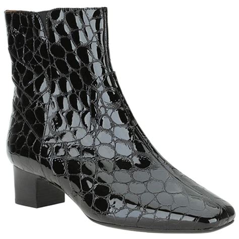 croc ankle boots women.